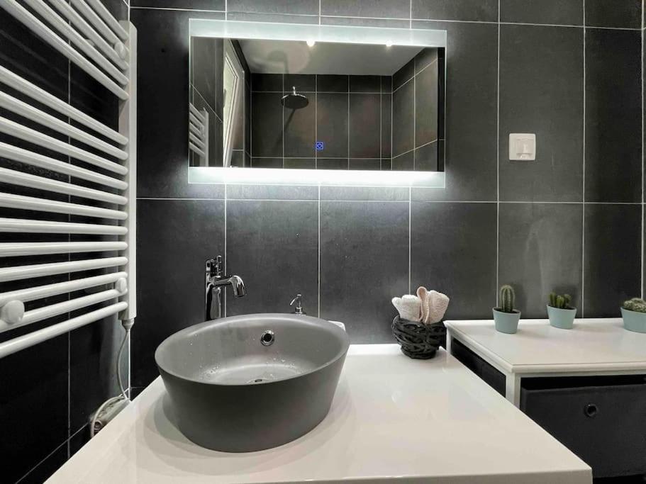 Cozy & Boho Top Center Apartment Σόφια Εξωτερικό φωτογραφία